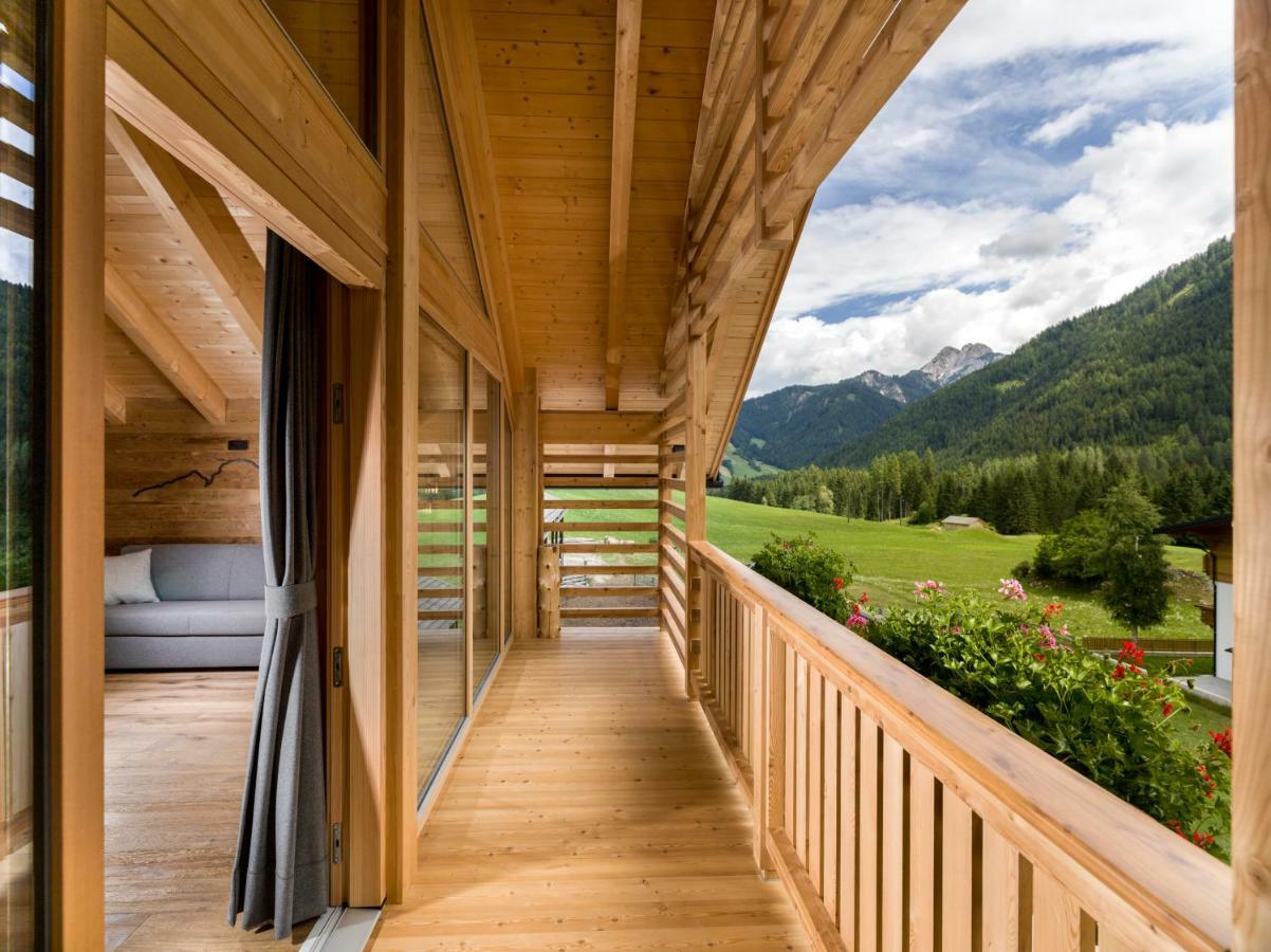 Waidacherhof Apartments Braies  Buitenkant foto